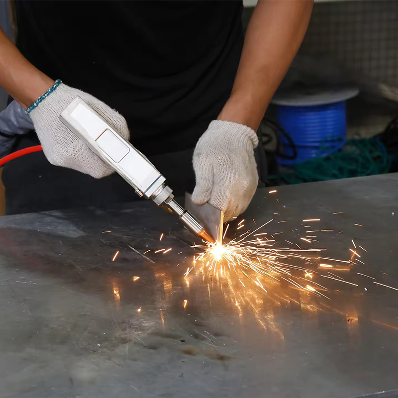 Industrial Grade Laser - Многофункциональный ручной лазерный сварочный аппарат 3-в-1