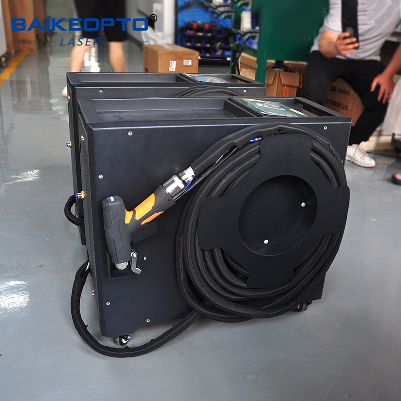 Промышленный ручной волоконный – обзор и цена Industrial Handheld Laser Welding Machine